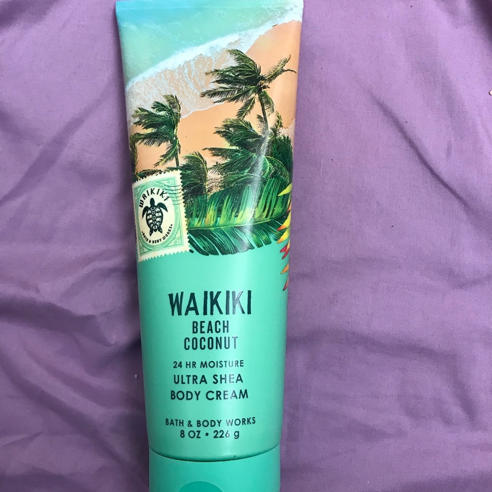 NEW Bath and Body Works body cream